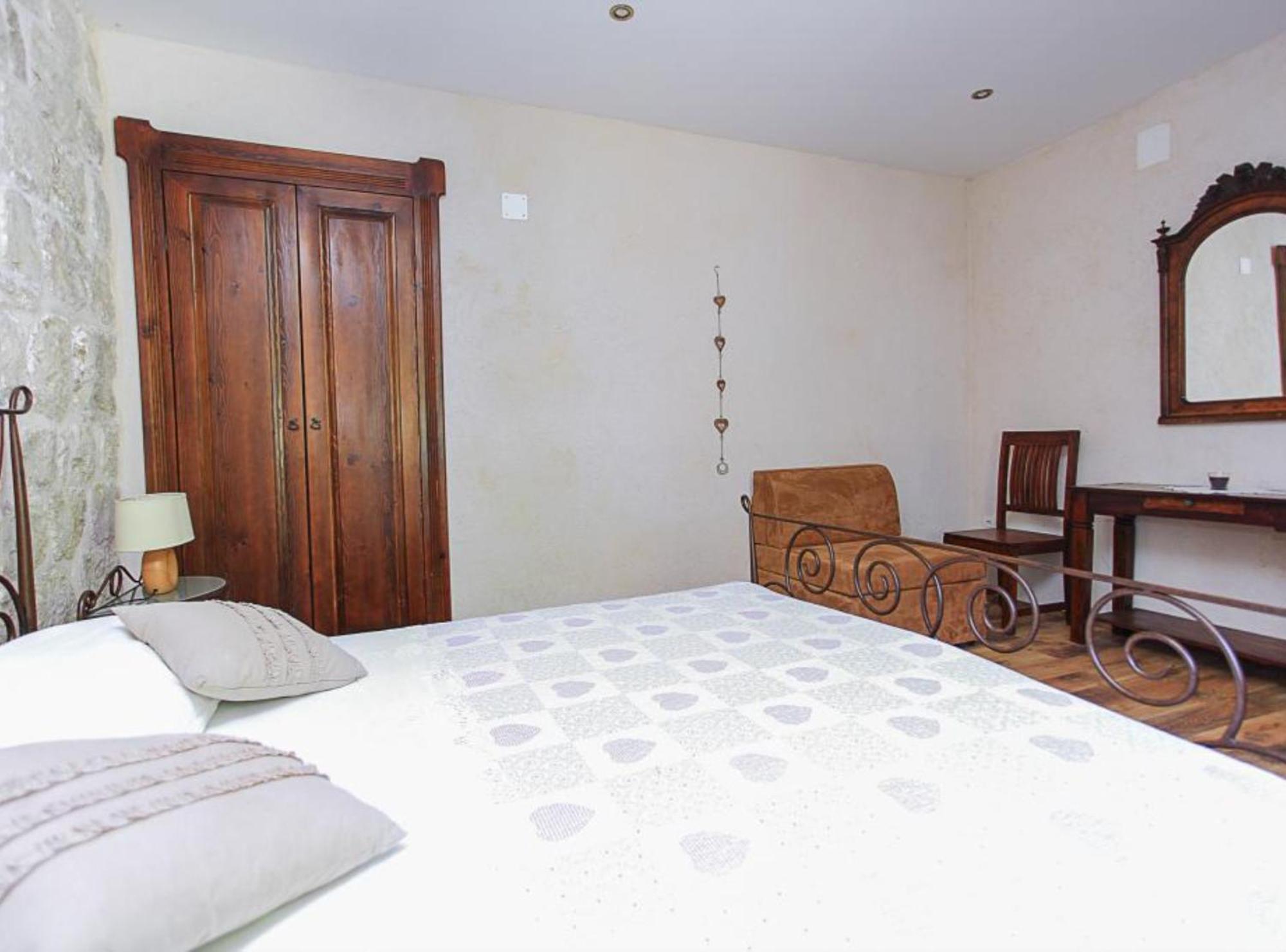 Apartment & Rooms Savonari Орашац Экстерьер фото